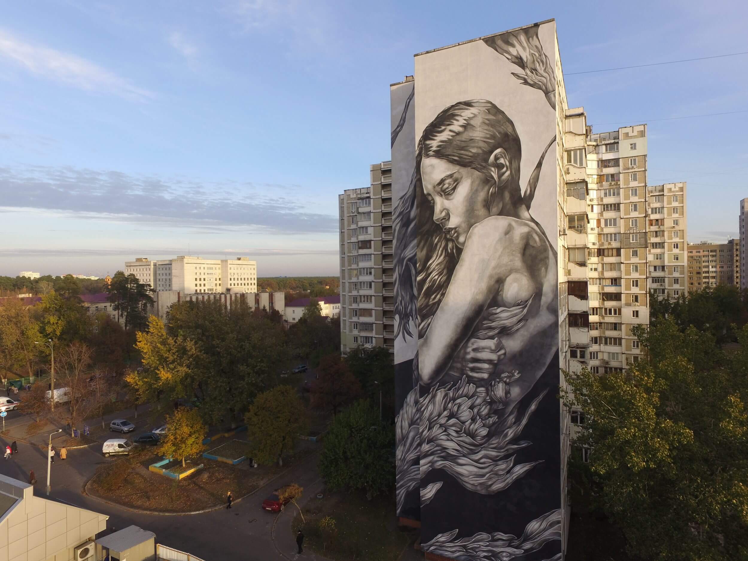 Street Artist Paola Delfin finds shelter in Kiev, Ukraine 2016 ...