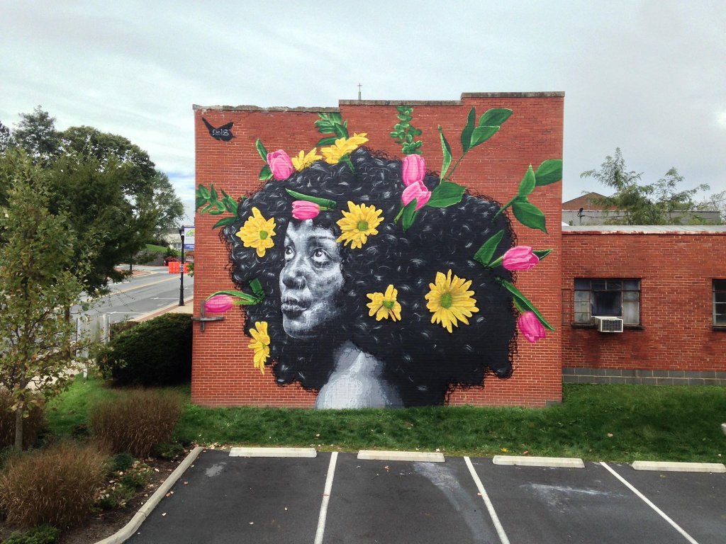 Nils Westergard, Girl with Flowers Mural 2018.